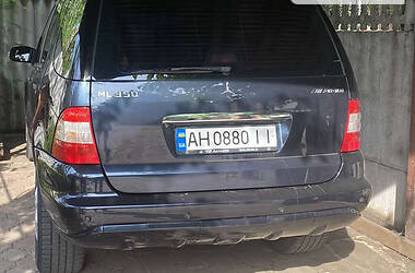 Позашляховик / Кросовер Mercedes-Benz M-Class 2003 в  фото 5 Позашляховик / Кросовер Mercedes-Benz M-Class 2003 в