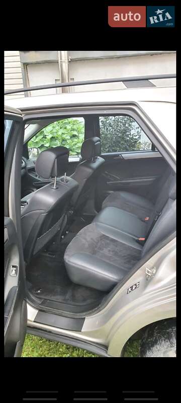 Внедорожник / Кроссовер Mercedes-Benz M-Class 2005 в Рахове