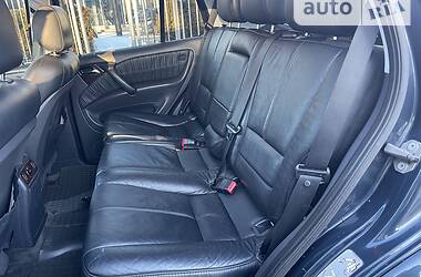 Внедорожник / Кроссовер Mercedes-Benz M-Class 2002 в 