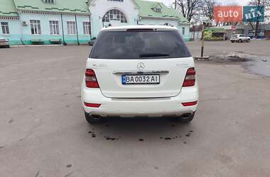 Внедорожник / Кроссовер Mercedes-Benz M-Class 2010 в Гайвороне