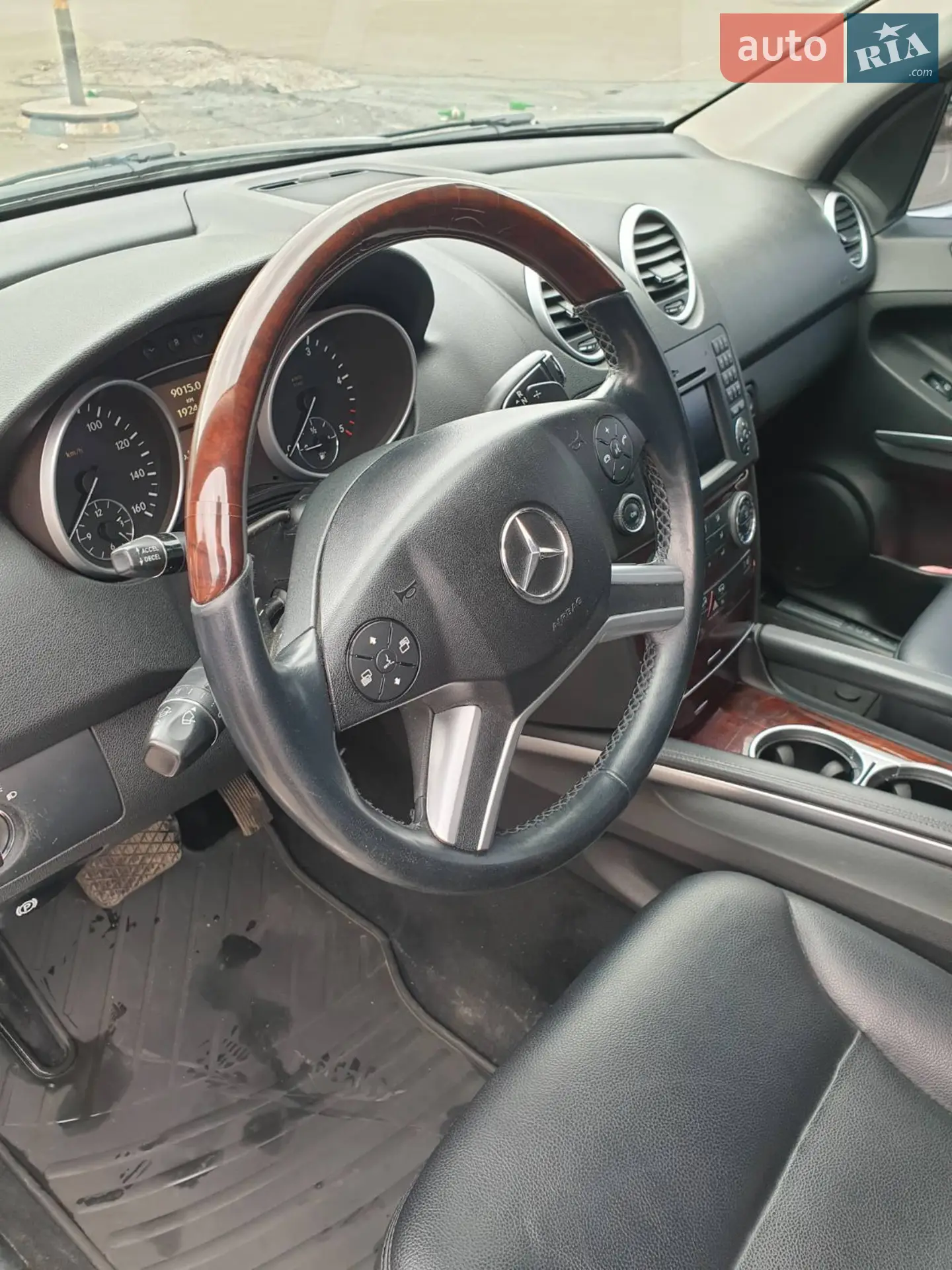 2010 Mercedes-Benz M-klasse - мініатюра 18