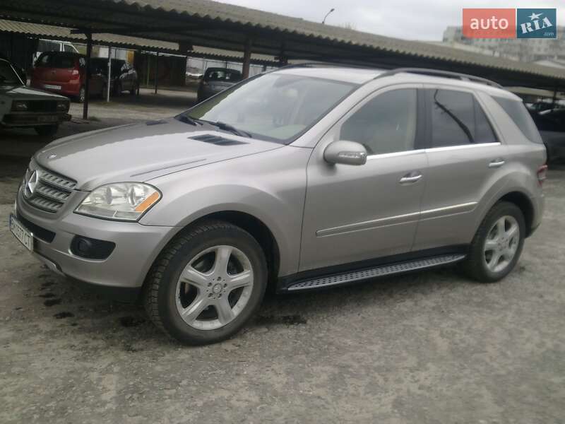 Внедорожник / Кроссовер Mercedes-Benz M-Class 2008 в Сумах