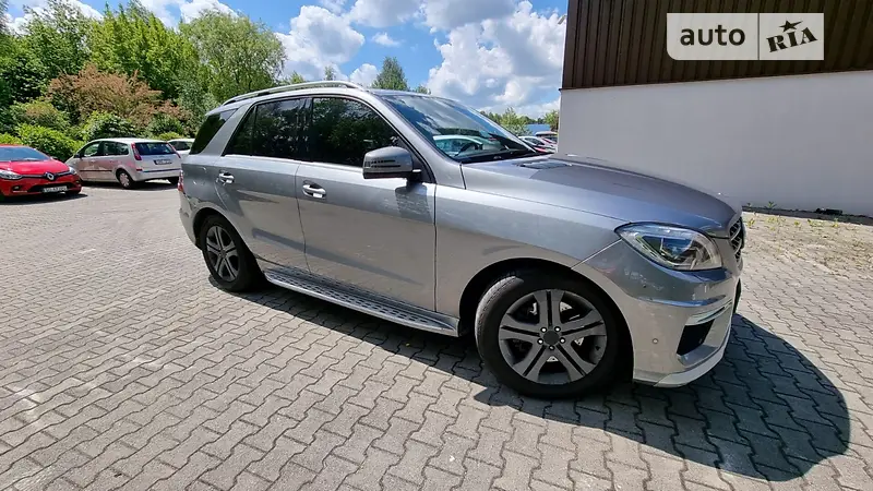 Mercedes-Benz M-Class