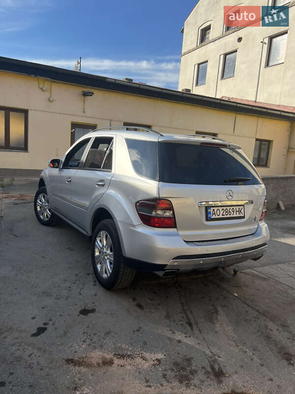 Внедорожник / Кроссовер Mercedes-Benz M-Class 2008 в Тячеве