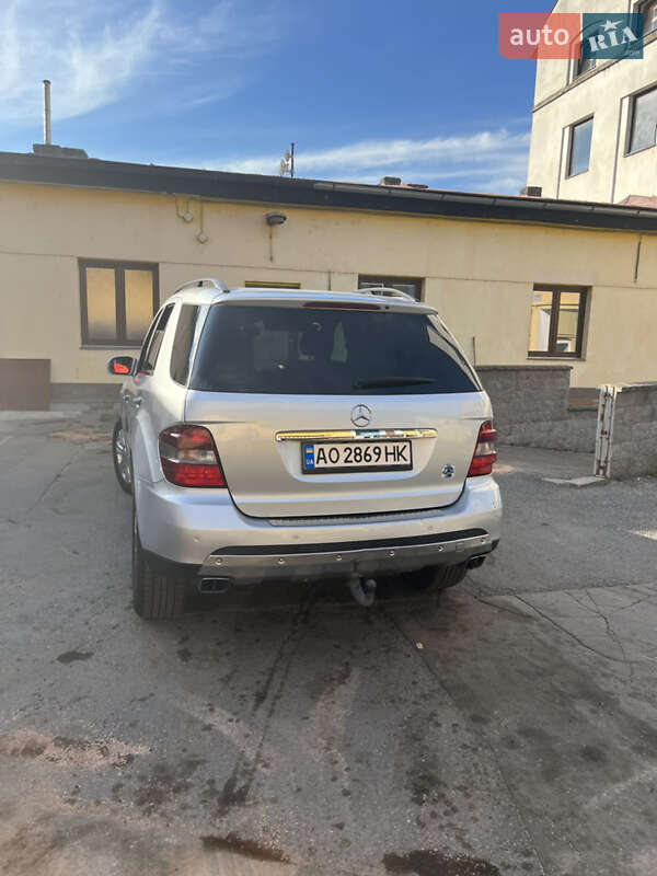 Внедорожник / Кроссовер Mercedes-Benz M-Class 2008 в Тячеве