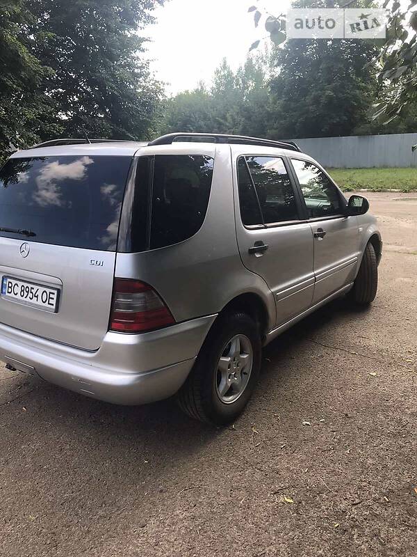 Позашляховик / Кросовер Mercedes-Benz M-Class 2001 в Львові
