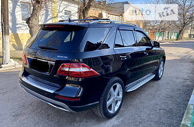 Внедорожник / Кроссовер Mercedes-Benz M-Class 2013 в Белгороде-Днестровском