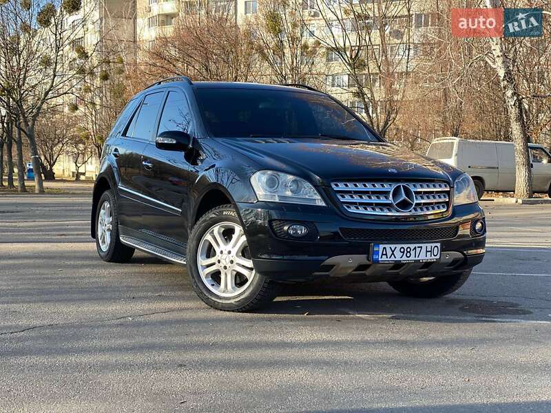 Позашляховик / Кросовер Mercedes-Benz M-Class 2006 в Харкові