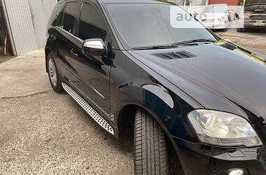 Внедорожник / Кроссовер Mercedes-Benz M-Class 2010 в 