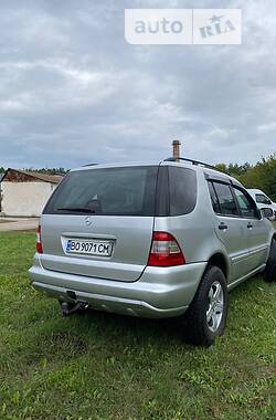 Внедорожник / Кроссовер Mercedes-Benz M-Class 2003 в Гусятине