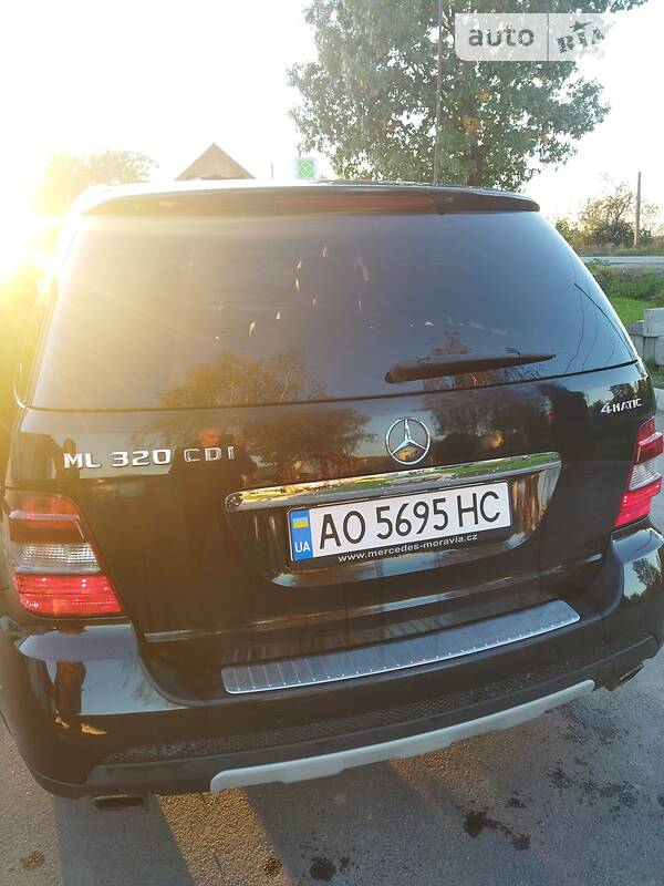 Внедорожник / Кроссовер Mercedes-Benz M-Class 2007 в Виноградове