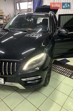 Внедорожник / Кроссовер Mercedes-Benz M-Class 2013 в Запорожье