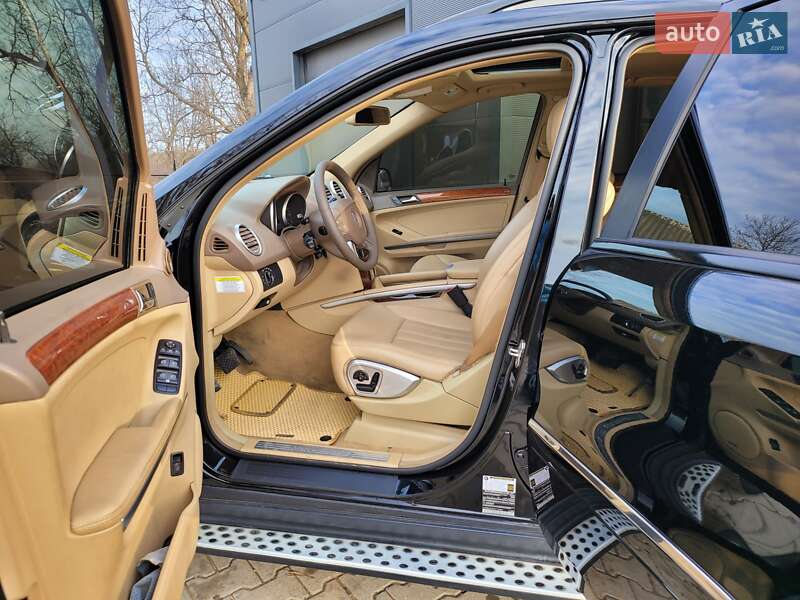 Внедорожник / Кроссовер Mercedes-Benz M-Class 2008 в Черновцах