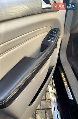Внедорожник / Кроссовер Mercedes-Benz M-Class 2012 в Хмельнике