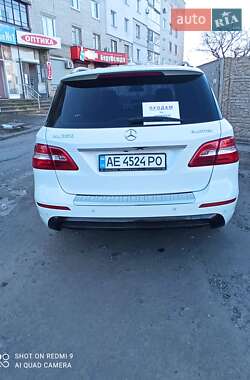 Внедорожник / Кроссовер Mercedes-Benz M-Class 2011 в Новомосковске