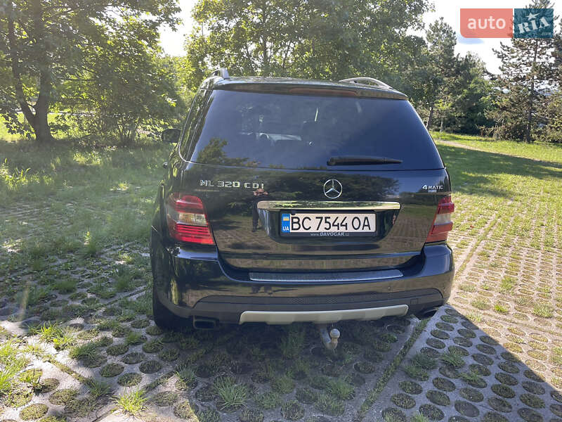 Внедорожник / Кроссовер Mercedes-Benz M-Class 2008 в Рожнятове