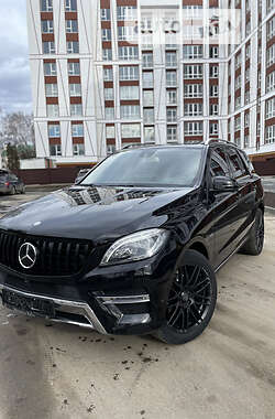 Внедорожник / Кроссовер Mercedes-Benz M-Class 2012 в Ивано-Франковске