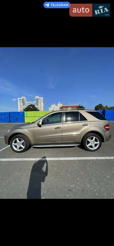 Внедорожник / Кроссовер Mercedes-Benz M-Class 2008 в Киеве