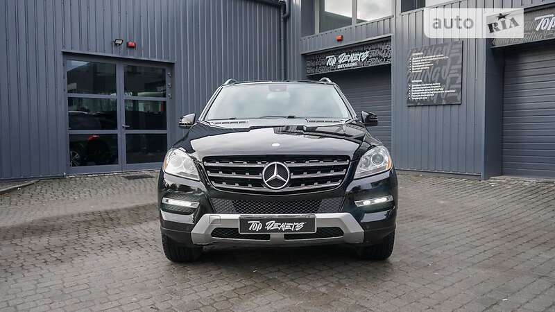 Внедорожник / Кроссовер Mercedes-Benz M-Class 2012 в Львове