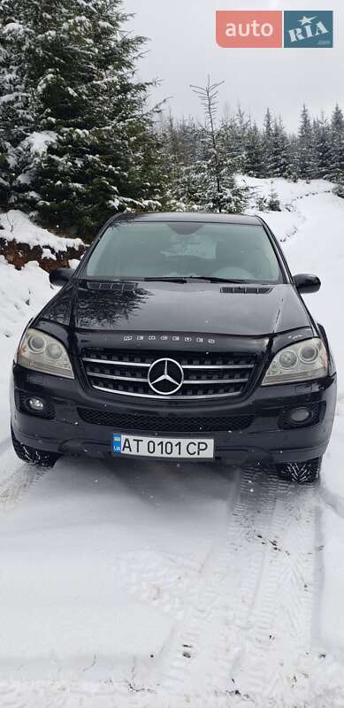 Внедорожник / Кроссовер Mercedes-Benz M-Class 2006 в Буковеле