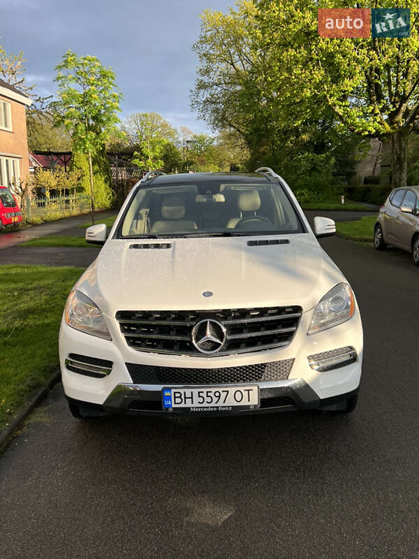 Mercedes-Benz M-Class 2014
