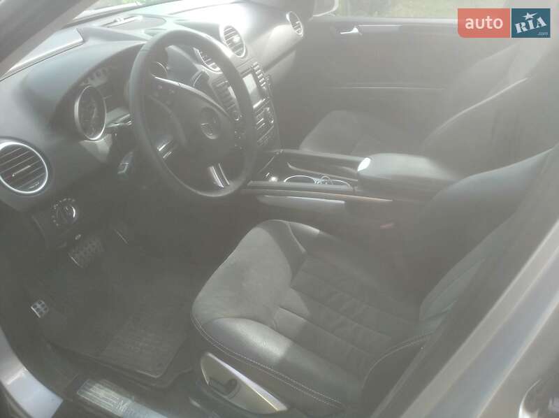Внедорожник / Кроссовер Mercedes-Benz M-Class 2008 в Киеве