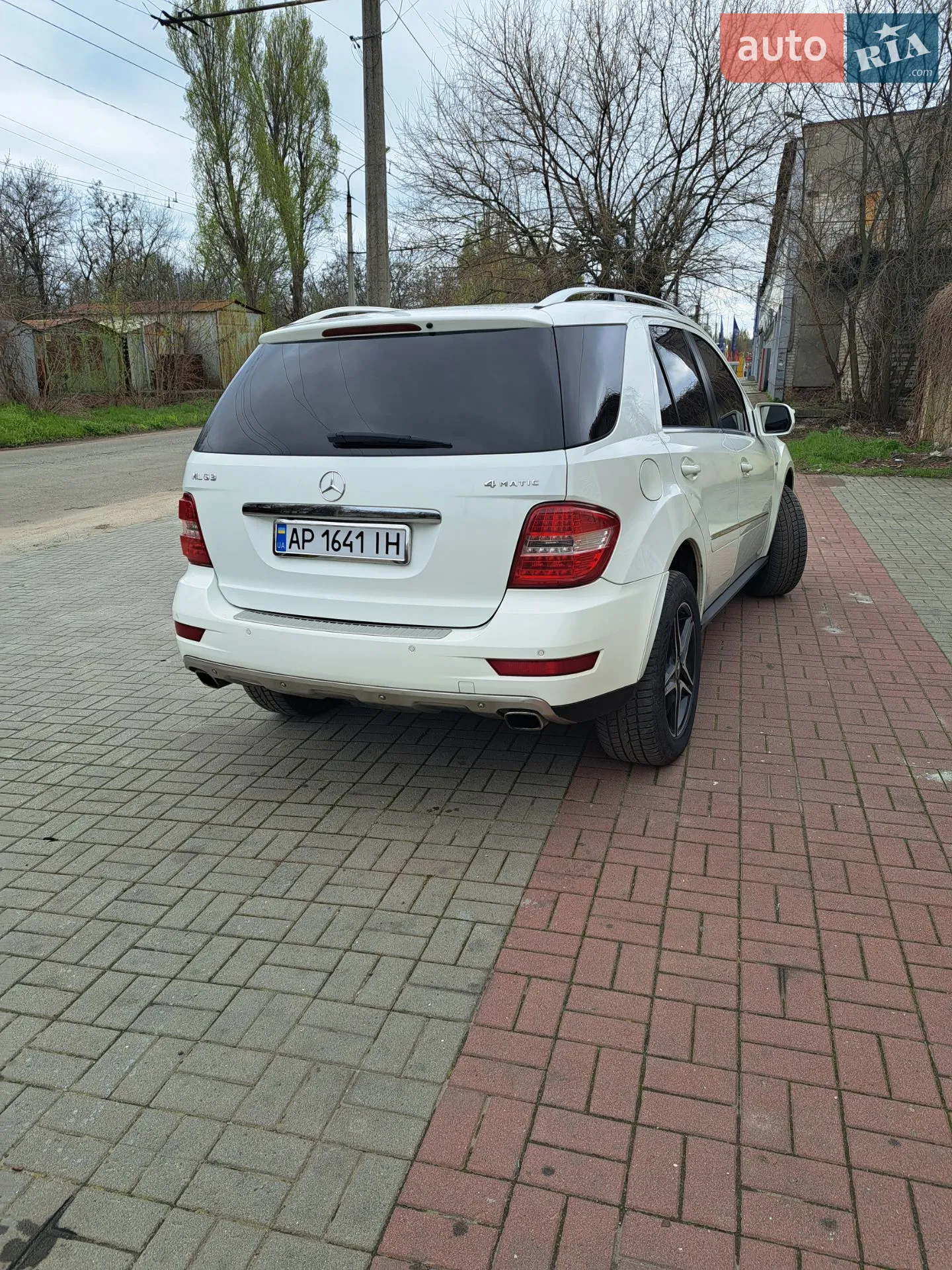 2010 Mercedes-Benz M-klasse - мініатюра 3