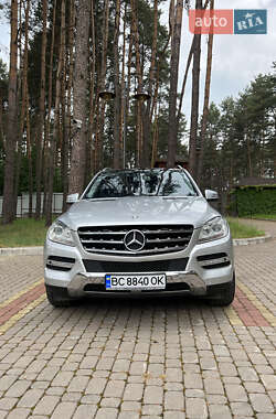 Внедорожник / Кроссовер Mercedes-Benz M-Class 2011 в Львове