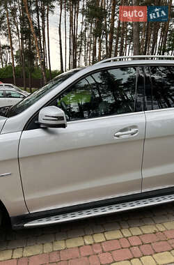 Внедорожник / Кроссовер Mercedes-Benz M-Class 2011 в Львове