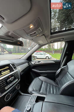 Внедорожник / Кроссовер Mercedes-Benz M-Class 2011 в Львове