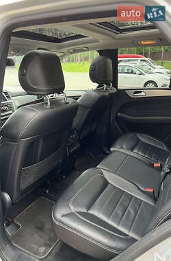Внедорожник / Кроссовер Mercedes-Benz M-Class 2011 в 