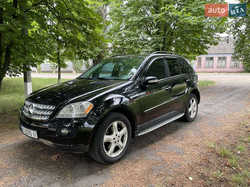 Внедорожник / Кроссовер Mercedes-Benz M-Class 2008 в Кропивницком