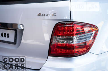 Позашляховик / Кросовер Mercedes-Benz M-Class 2011 в 