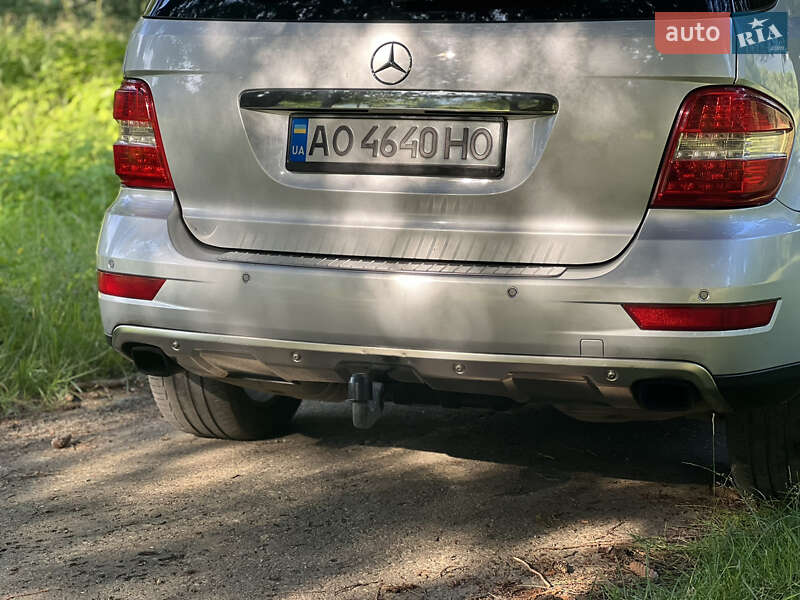 Внедорожник / Кроссовер Mercedes-Benz M-Class 2010 в Межгорье фото 18 Внедорожник / Кроссовер Mercedes-Benz M-Class 2010 в Межгорье