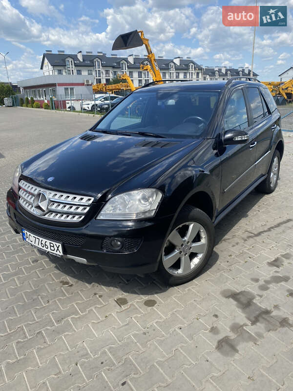 Внедорожник / Кроссовер Mercedes-Benz M-Class 2008 в 