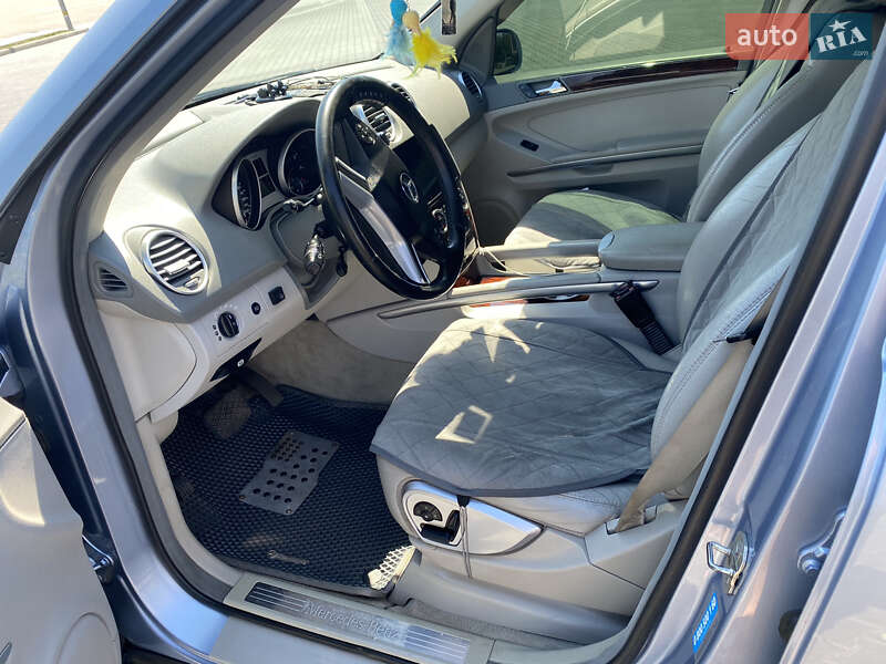 Внедорожник / Кроссовер Mercedes-Benz M-Class 2006 в Одессе