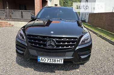 Внедорожник / Кроссовер Mercedes-Benz M-Class 2013 в 