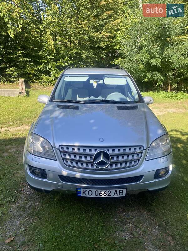 Внедорожник / Кроссовер Mercedes-Benz M-Class 2008 в Иршаве