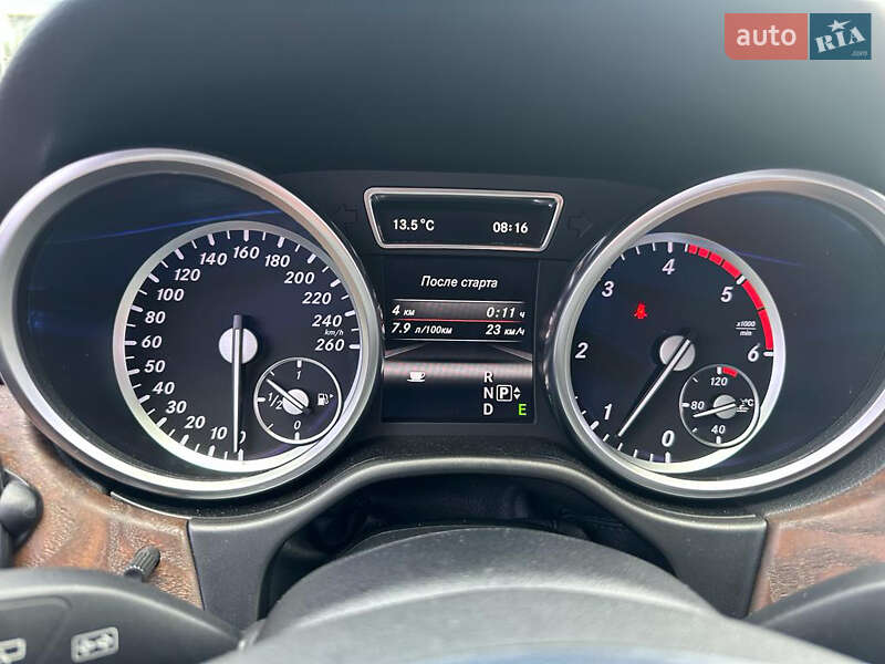 Внедорожник / Кроссовер Mercedes-Benz M-Class 2013 в Кривом Роге
