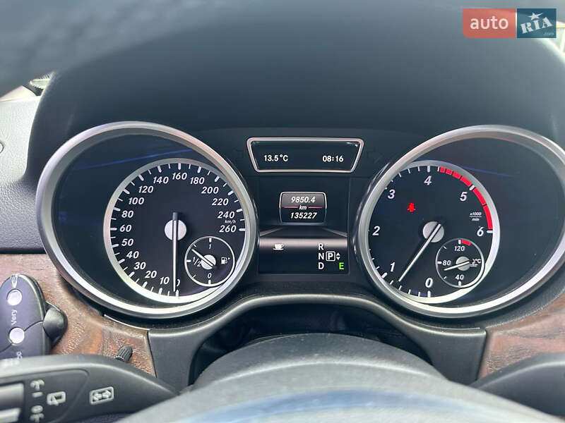 Внедорожник / Кроссовер Mercedes-Benz M-Class 2013 в Кривом Роге