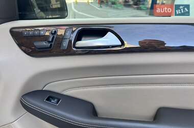 Внедорожник / Кроссовер Mercedes-Benz M-Class 2012 в 
