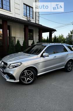 Позашляховик / Кросовер Mercedes-Benz M-Class 2015 в 