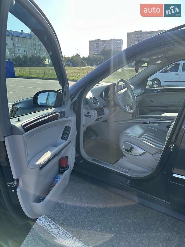 Внедорожник / Кроссовер Mercedes-Benz M-Class 2007 в Каменец-Подольском