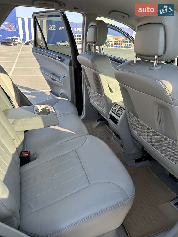 Внедорожник / Кроссовер Mercedes-Benz M-Class 2007 в Каменец-Подольском