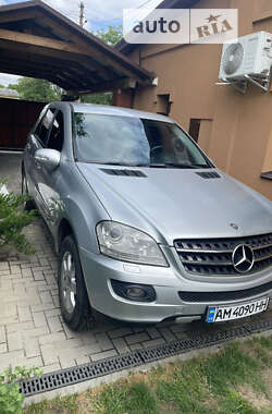 Внедорожник / Кроссовер Mercedes-Benz M-Class 2006 в Житомире