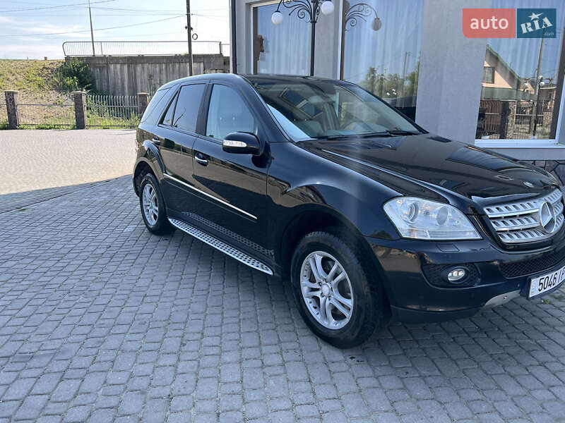 Внедорожник / Кроссовер Mercedes-Benz M-Class 2008 в Киеве