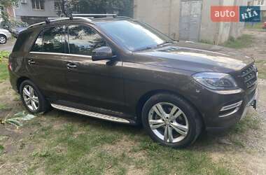 Внедорожник / Кроссовер Mercedes-Benz M-Class 2014 в 