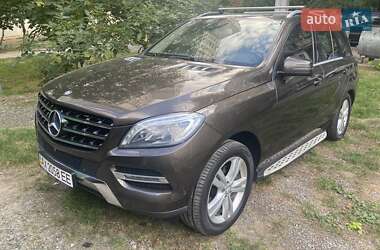 Внедорожник / Кроссовер Mercedes-Benz M-Class 2014 в Харькове