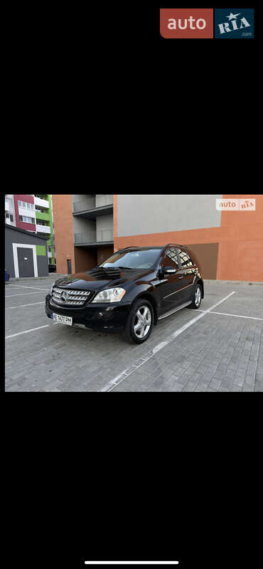 Внедорожник / Кроссовер Mercedes-Benz M-Class 2008 в Киеве
