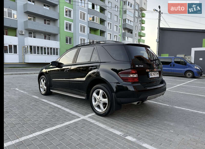 Внедорожник / Кроссовер Mercedes-Benz M-Class 2008 в Киеве